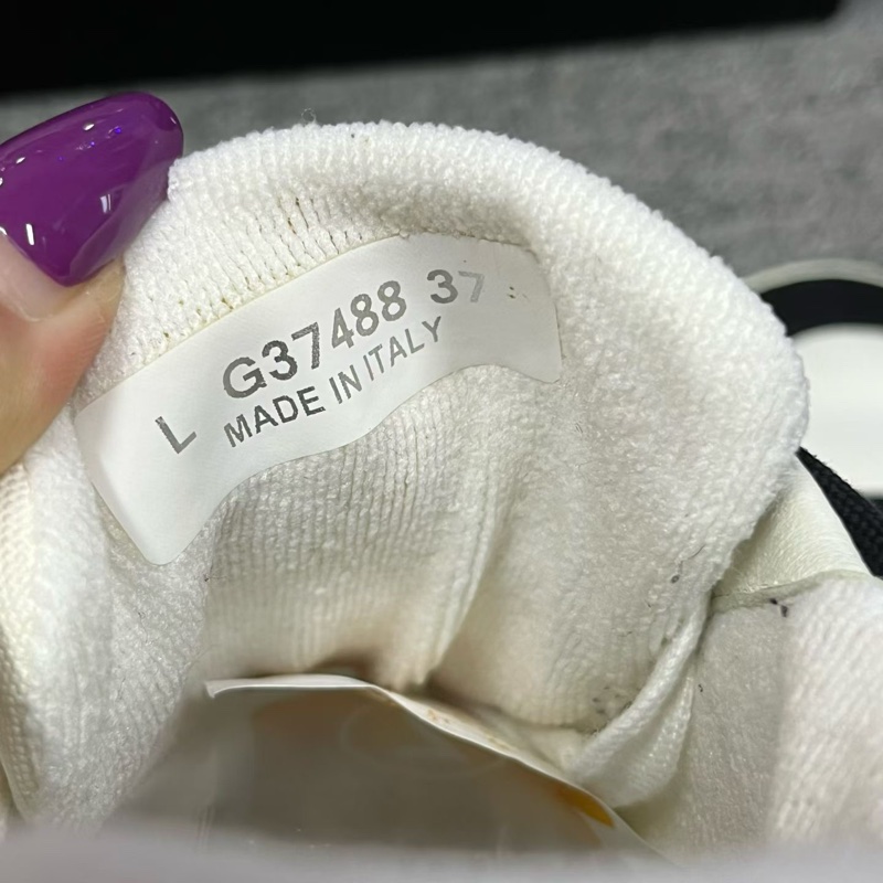 【chanel】最新款黑白低幫舒適低幫時尚板鞋 Size:37 98新 帶盒-4