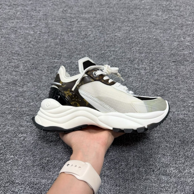 Louis Vuitton LV Run 55 系列 老花運動鞋 35碼 原盒 99新-4