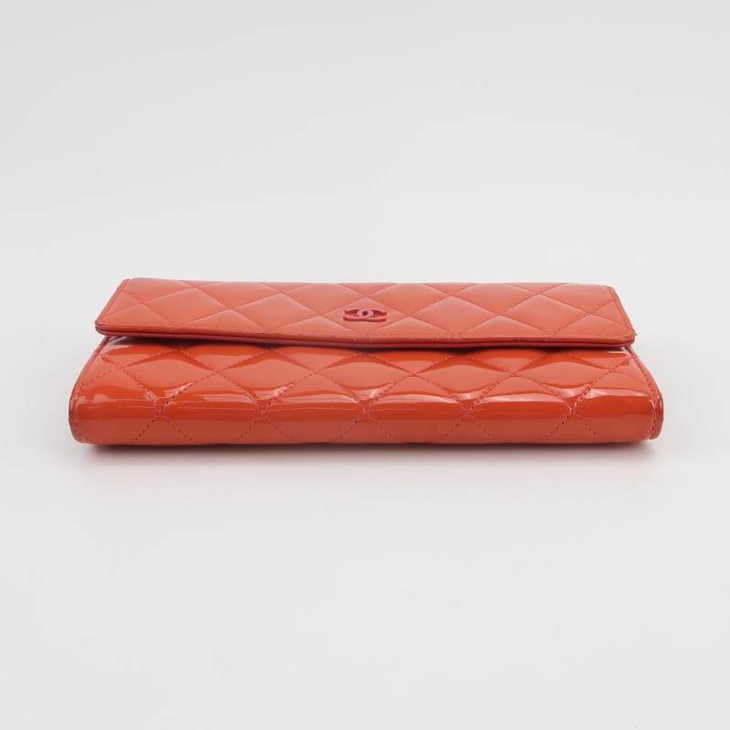 Chanel 漆皮純色絎縫雙C logo錢包-4