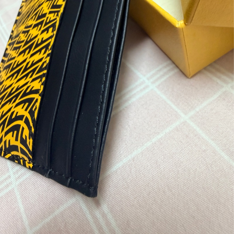 全新🌻FENDi 卡夾-7