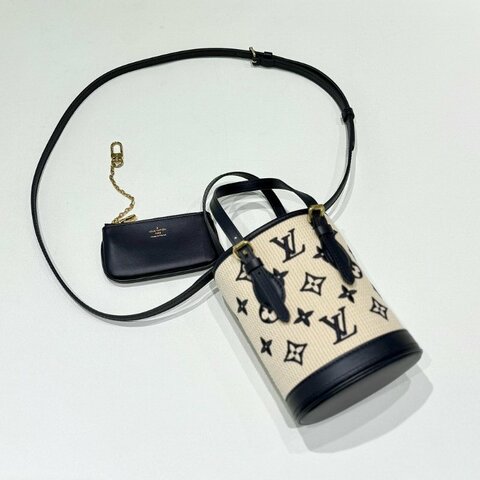 Louis Vuitton - Nano Bucket 帆布編織手提斜背水桶包