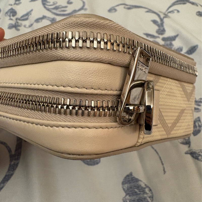 Dior 全新未用 鑽石老花相機包 斜背包 盒子 防塵袋全套-7