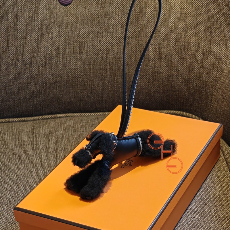 Hermès Budy charm愛馬仕小狗有釘吊飾/ Gris Pantin and Noir 灰色和黑色（全新）-0