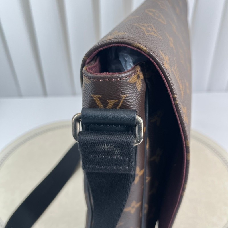 LV路易威登  經典老花郵差包男士斜背包-7