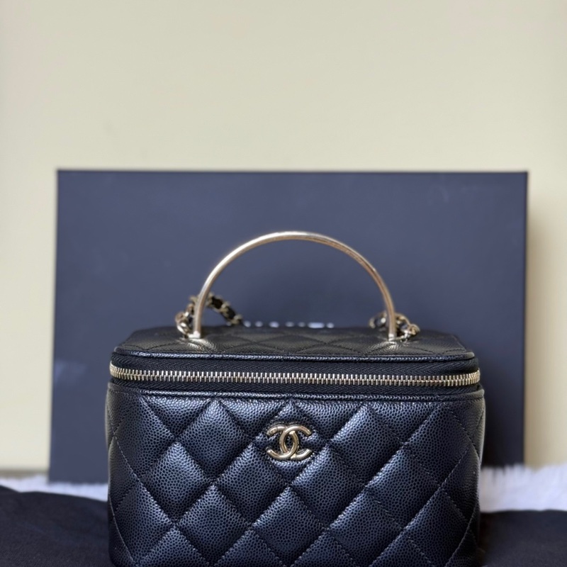 Chanel 25C 魚子醬琺瑯小盒子包 黑金 近全新 全網最平-1