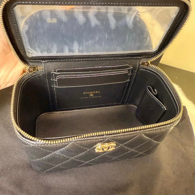 Chanel 25C 魚子醬琺瑯小盒子包 黑金 近全新 全網最平-8