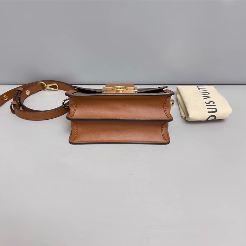 全網最低價😍99新🆕Lv小號dauphine老花達芙妮單肩斜挎包-11