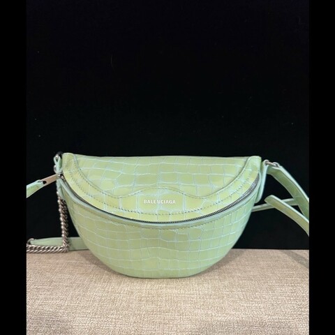 Balenciaga 綠色鱷魚壓紋腰包