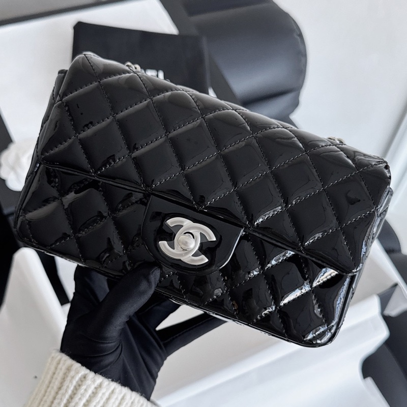 【近新閒置品】Chanel 香奈兒黑銀漆皮cf 大mini鏈條包19開-0