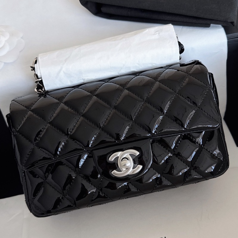 【近新閒置品】Chanel 香奈兒黑銀漆皮cf 大mini鏈條包19開-2