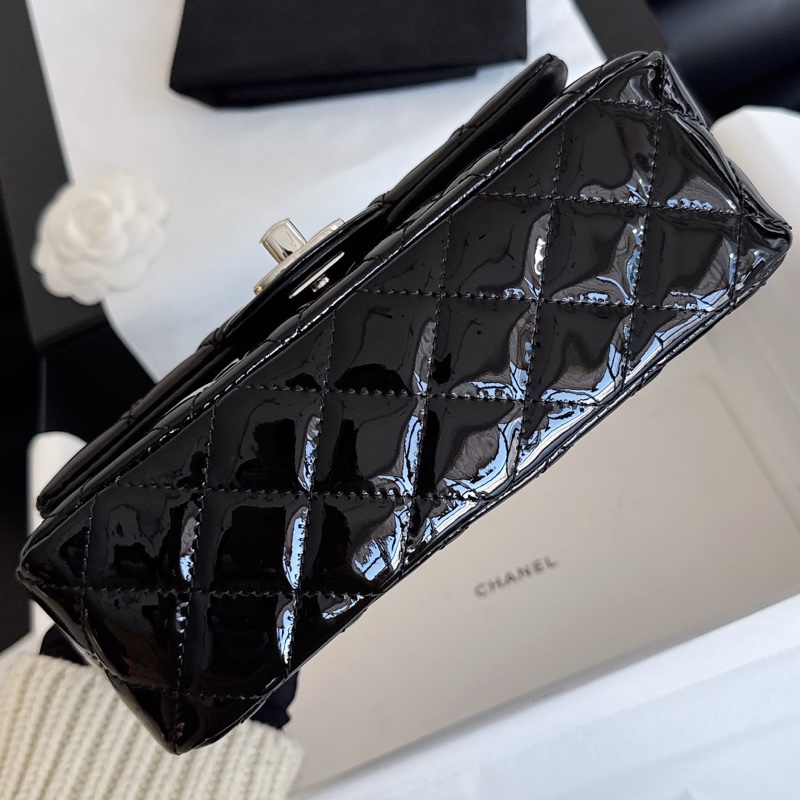 【近新閒置品】Chanel 香奈兒黑銀漆皮cf 大mini鏈條包19開-7