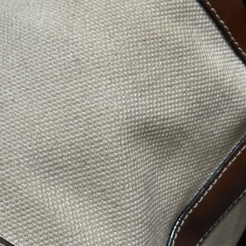 BALLY 帆布拼皮水桶包 唐葳愛用-11