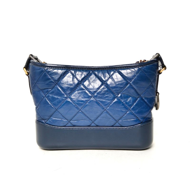 CHANEL GABRIELLE流浪小號20藍色牛皮26開金銀扣肩背包-2