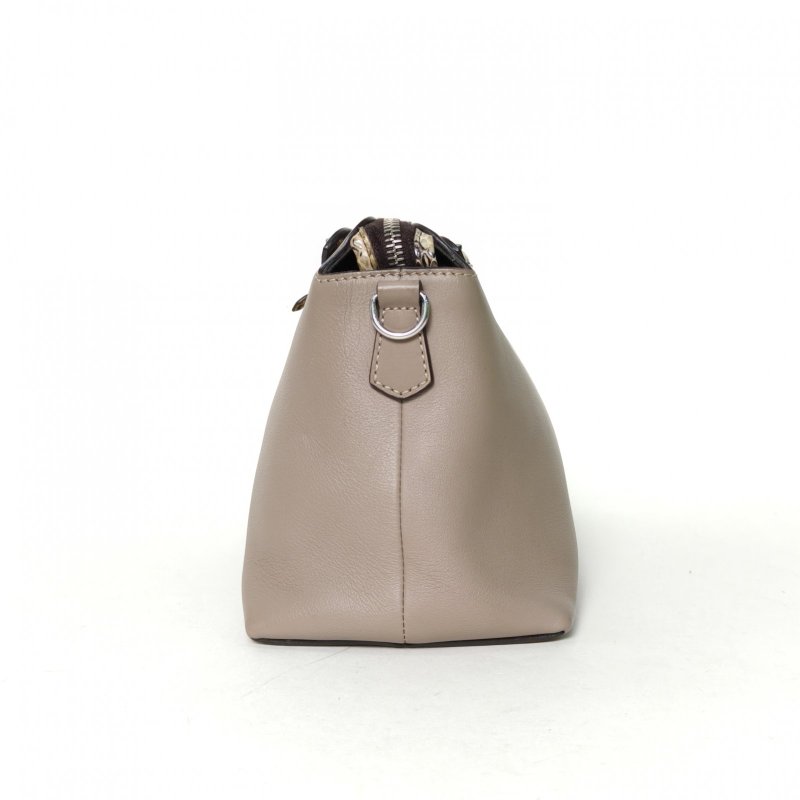 FENDI BYTHEWAY中號灰色牛皮/蛇皮肩背包-1