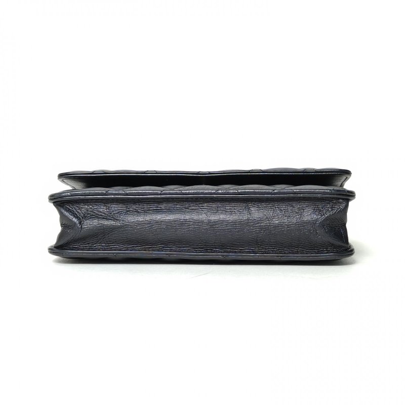 CHANEL CFWOC19黑色牛皮26開銀扣肩背包-4