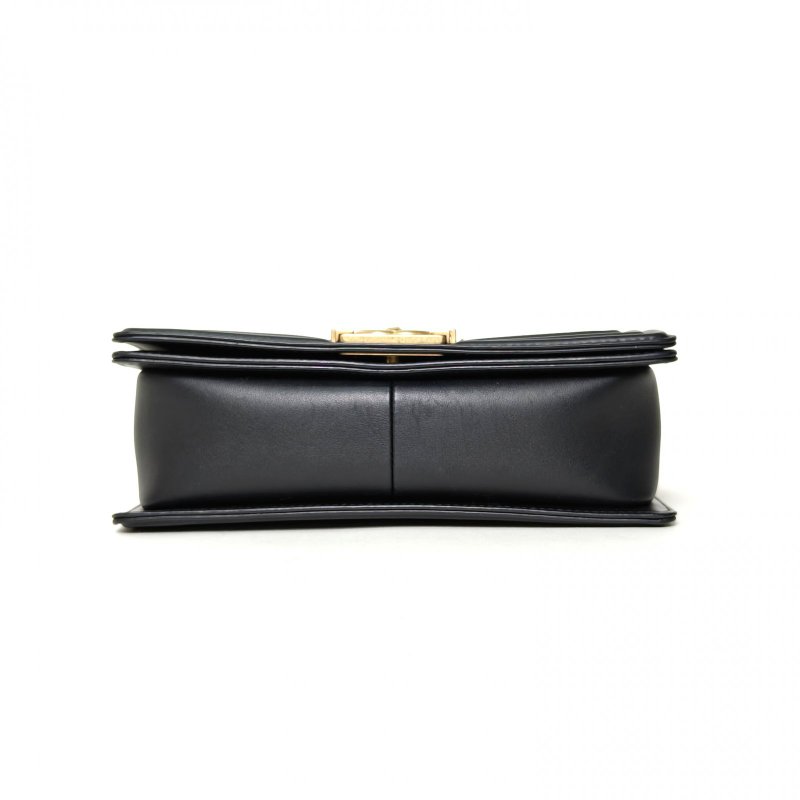 CHANEL Leboy中號25黑色牛皮28開金扣限定鉚釘串珠刺繡肩背包-4