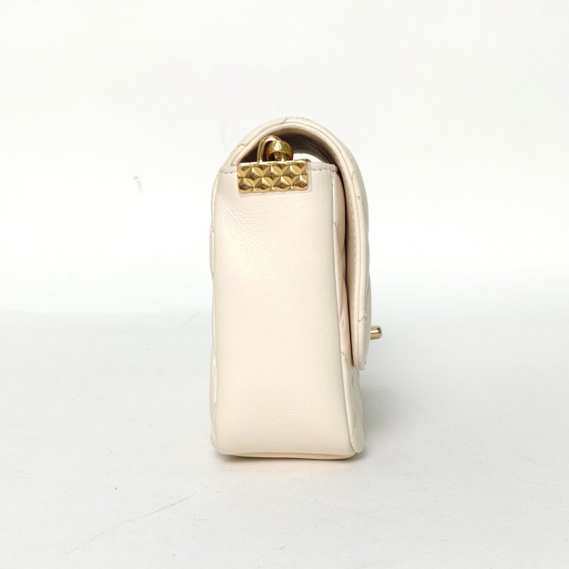 CHANEL 20K口蓋包19白色羊皮30開金扣金幣鏈條肩背包-3