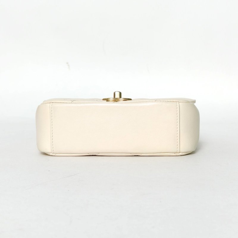 CHANEL 20K口蓋包19白色羊皮30開金扣金幣鏈條肩背包-4