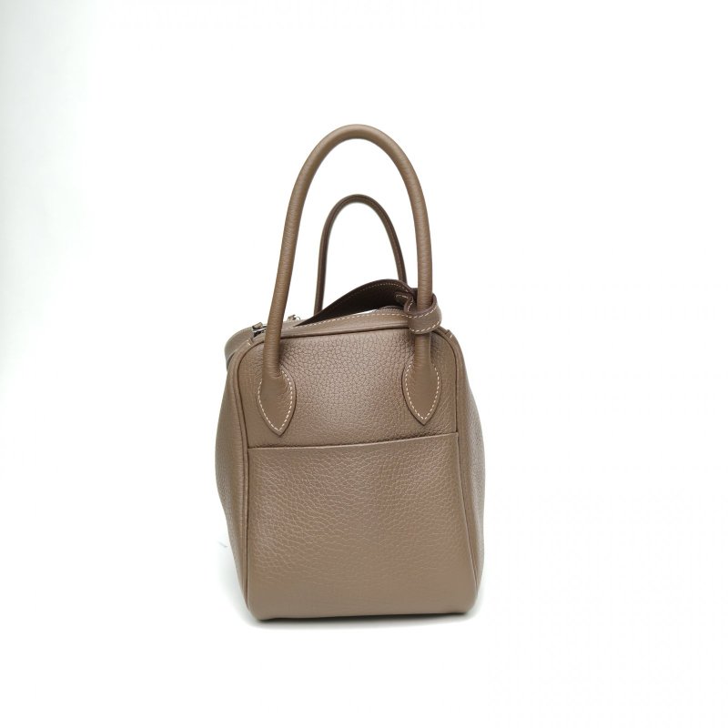 HERMES Lindy2618大象灰TC皮Y刻銀扣肩背包-1
