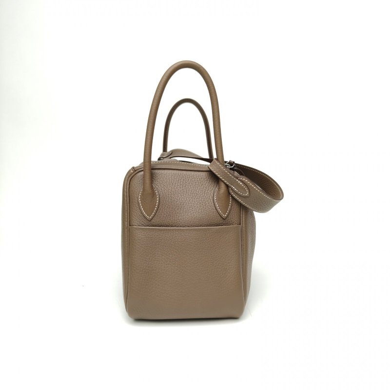 HERMES Lindy2618大象灰TC皮Y刻銀扣肩背包-3