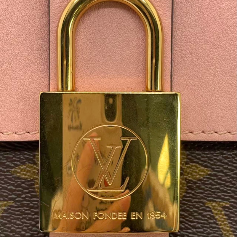 二手路易威登 Lv Locky BB粉色鎖頭包-12