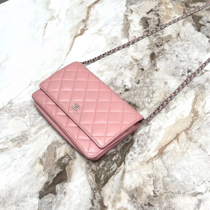 CHANEL粉銀Woc羊皮肩背斜背包包19*12*3.5 98新配件塵袋-2