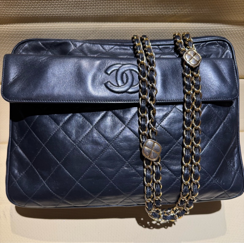 CHANEL 經典菱格「雙鍊」小金扣黑色流蘇相機包稀有款式 ｜附前翻口袋｜黑色小羊皮｜老香金釦｜正品-8