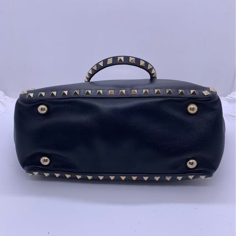 二手Valentino 華倫天奴 Rockstud  鉚釘購物袋，配件肩帶-2