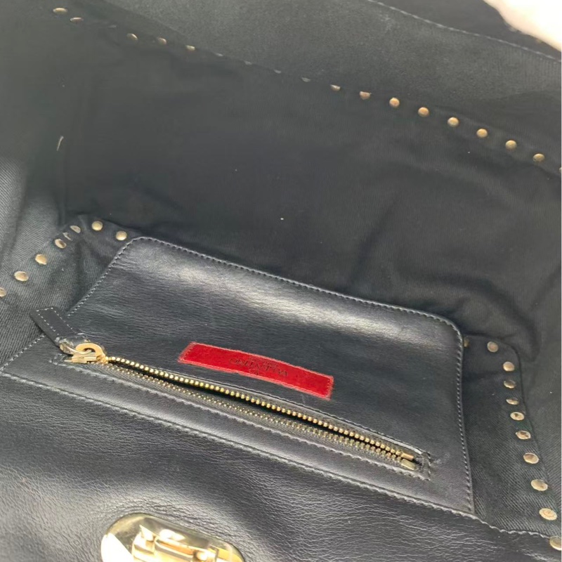 二手Valentino 華倫天奴 Rockstud  鉚釘購物袋，配件肩帶-5