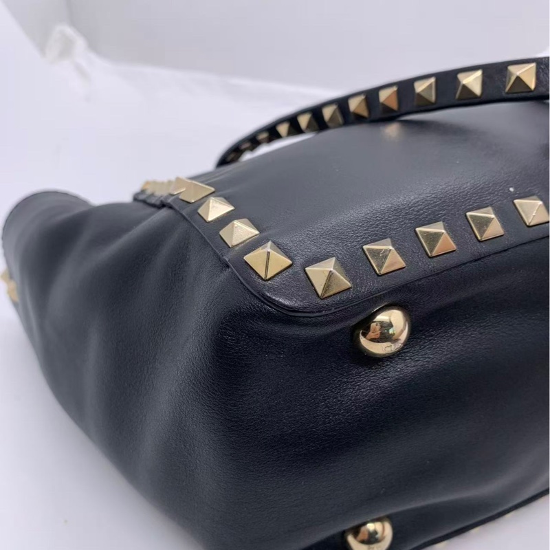 二手Valentino 華倫天奴 Rockstud  鉚釘購物袋，配件肩帶-9