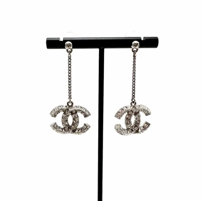 CHANEL水鑽垂墜款長耳釘 98新配件盒子-3