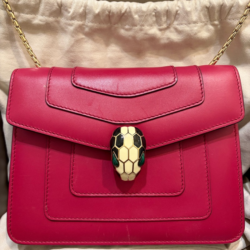 寶格麗經典蛇頭錬包-20