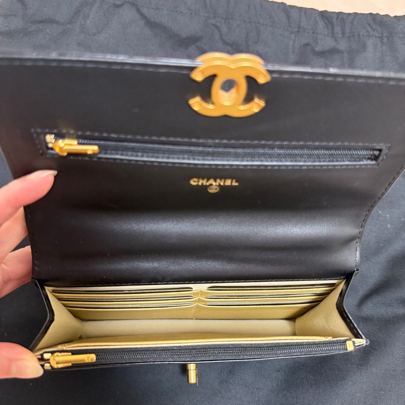 CHANEL 雙金球WOC 近全新-1