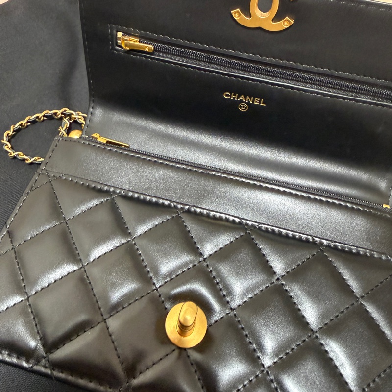 CHANEL 雙金球WOC 近全新-11