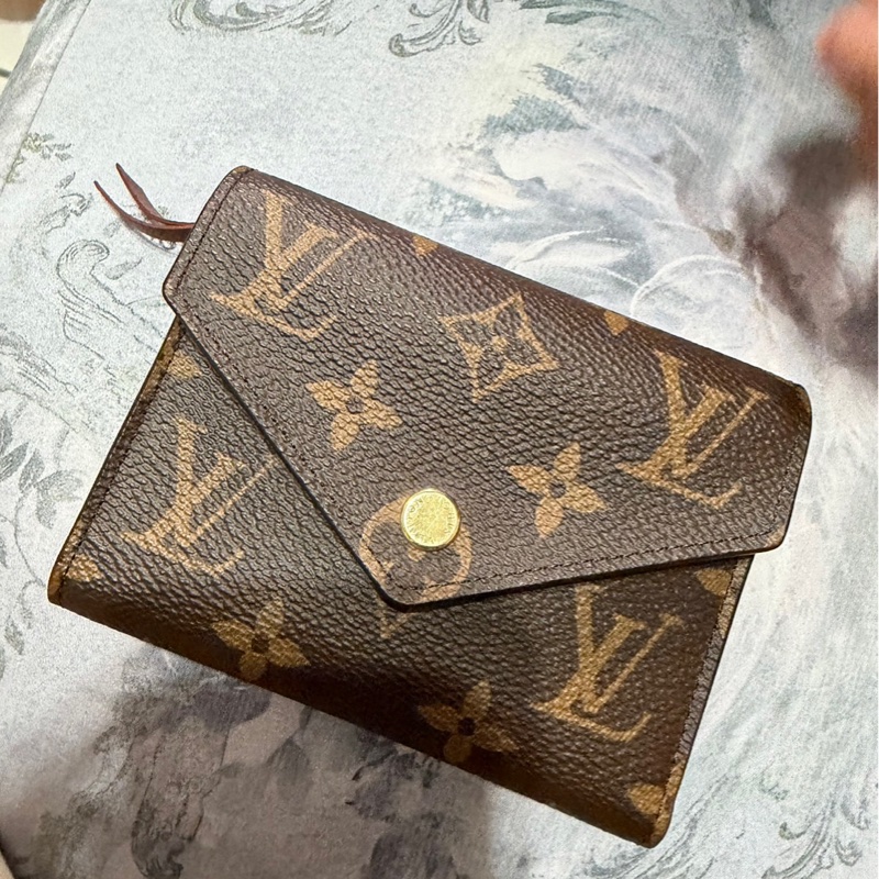 LOUIS VUITTON短夾-5