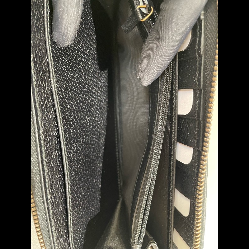 GUCCI 全皮拉鍊款長夾-16