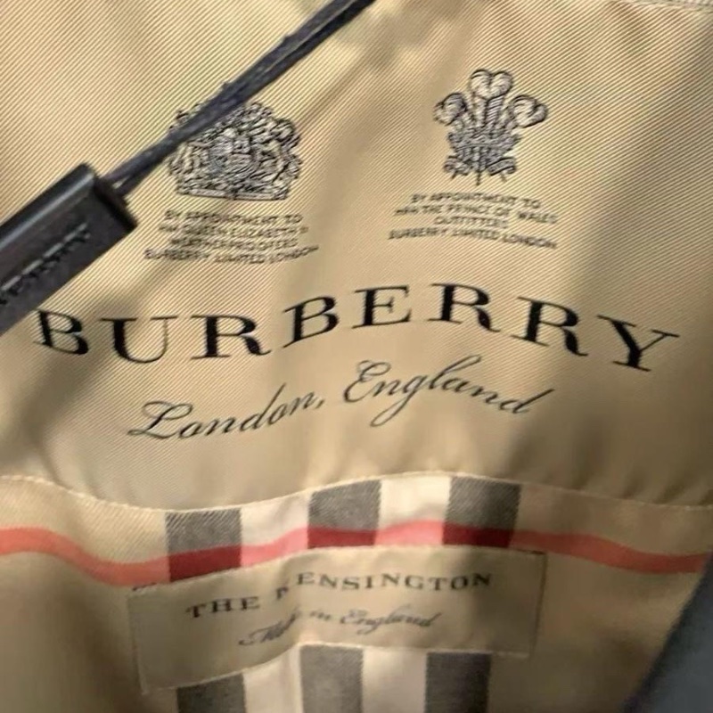 Burberry coat-3