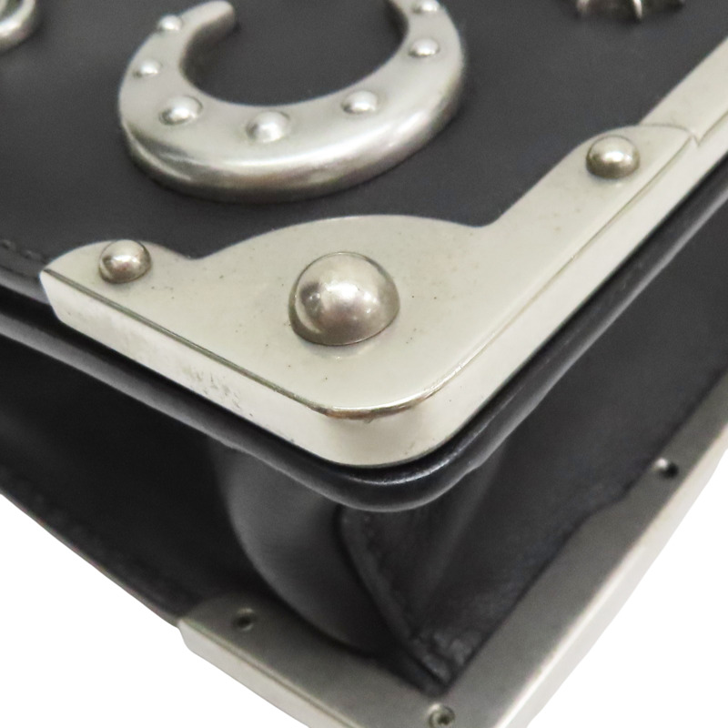 黑色 Saffiano 牛皮 造型鉚釘 Cahier 肩背包【PRADA 普拉達】 1BH018-7