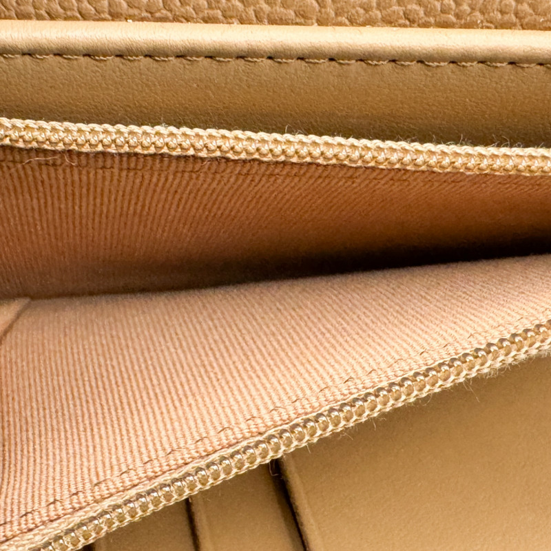 卡其色 荔枝紋 牛皮 金扣 三折中夾【CHANEL 香奈兒】 AP3051-5