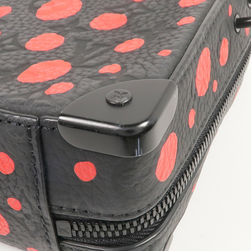 LOUIS VUITTON Monogram Taurillon LV x YK Soft Trunk手挽肩背兩用袋-10