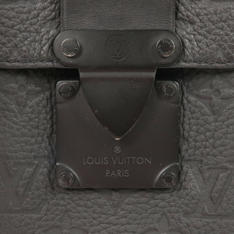 LOUIS VUITTON Monogram Taurillon S-Lock Vertical Wearable肩背袋-13