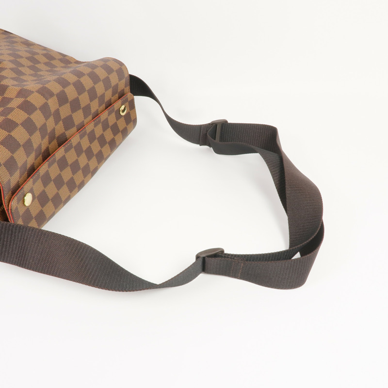 LOUIS VUITTON Damier Naviglio金扣肩背袋-7