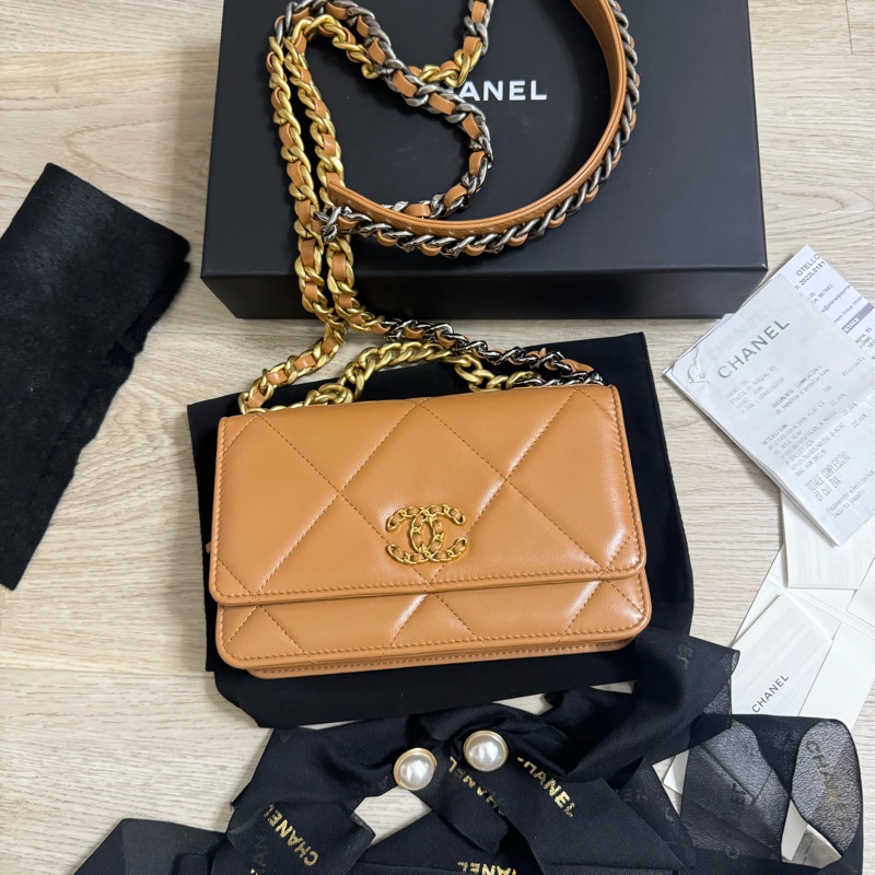 Chanel 19 Woc 最好看ㄉ焦糖色 晶片款-1