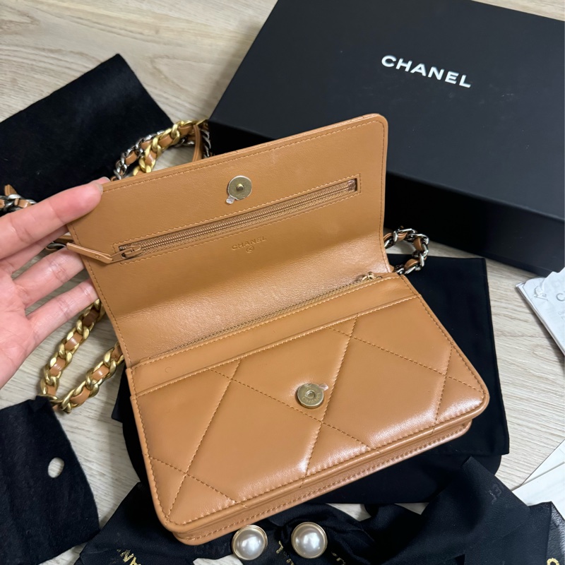 Chanel 19 Woc 最好看ㄉ焦糖色 晶片款-4