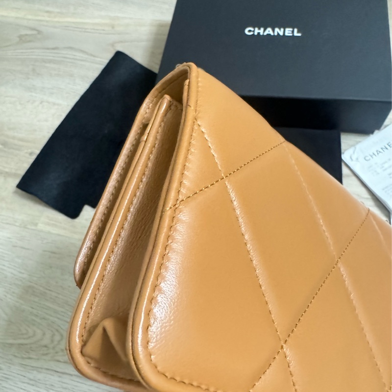 Chanel 19 Woc 最好看ㄉ焦糖色 晶片款-17