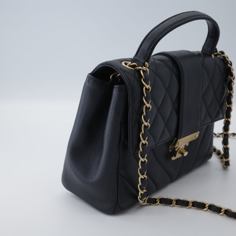 專櫃Chanel 香奈兒 In The City 28 開菱格紋 小牛皮 黑色 金扣 Top Handle 手提包 翻蓋包 斜挎包 單肩包-3