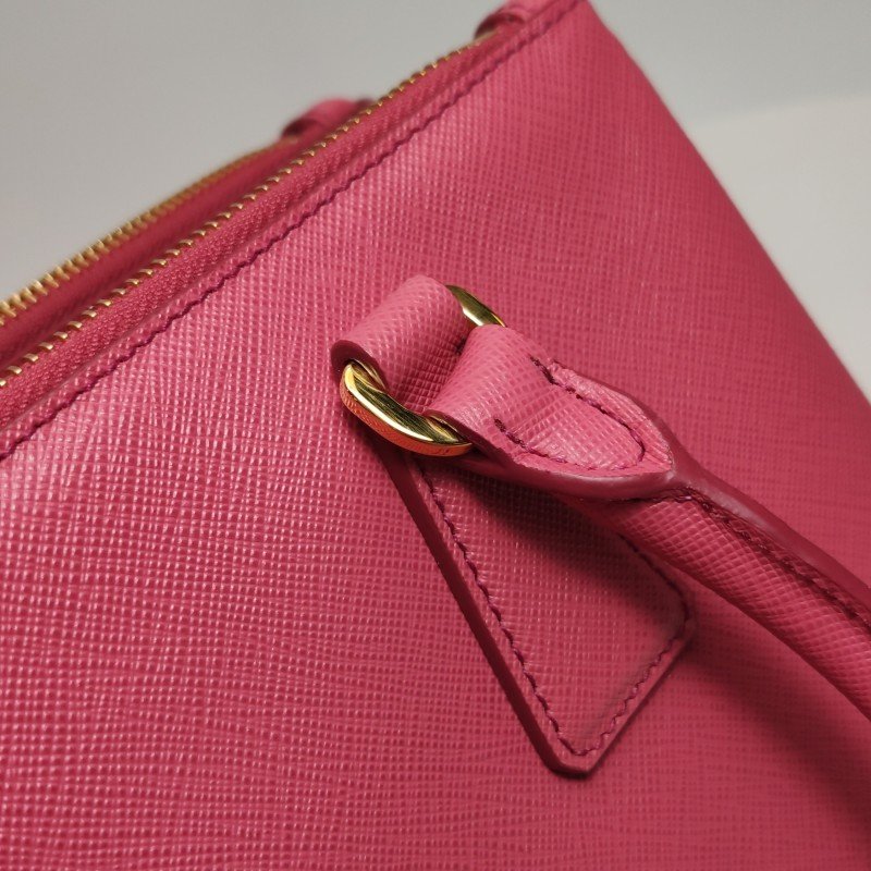 Prada Galleria殺手包中號牛皮純色三角徽標斜挎包單肩包-9