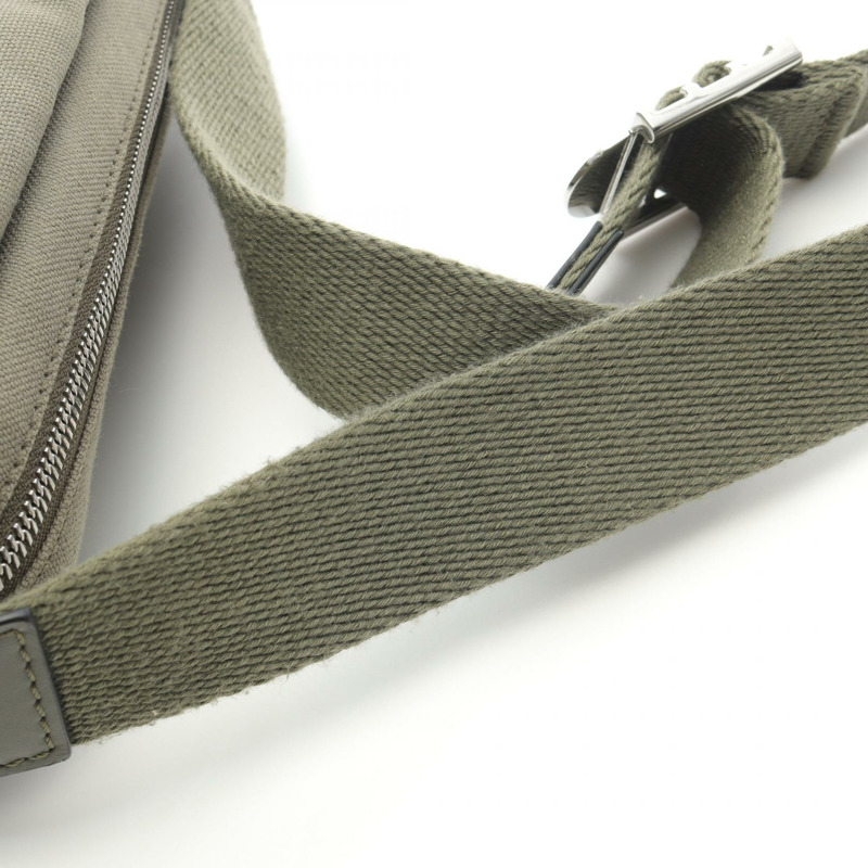 LOEWE MILITARY MESSENGER SIGNAT 軍用信差 XS 單肩包 B314A72X01-8
