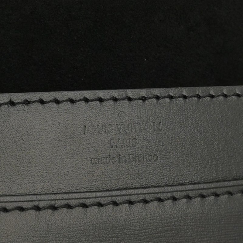 Louis Vuitton(LV)Chain Louise牛皮純色翻蓋LV標誌斜挎包單肩包-7