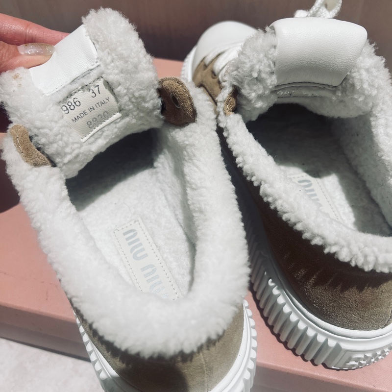 售9新Miumiu 牌毛毛鞋😆🥳-4